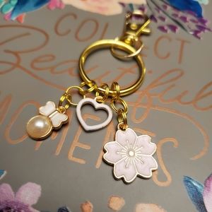 Custom keychain with charms